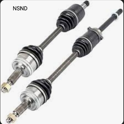 China 4 Löcher Autoteile CV Gelenk NISSAN QUEST VG30E mit Schrauben-On-Installationsmethode OE Nummer 39101-0B015 fournisseur